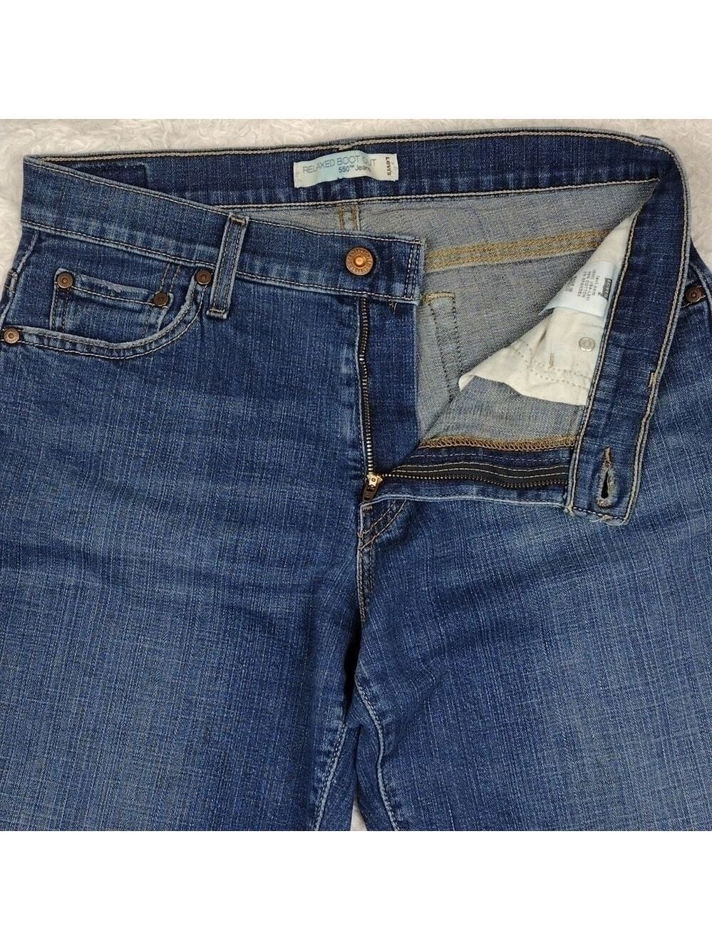 Levi's 550 Blue Medium Wash Five Pocket High Rise Relaxed Boot Cut Denim Jean - Picture 7 of 15